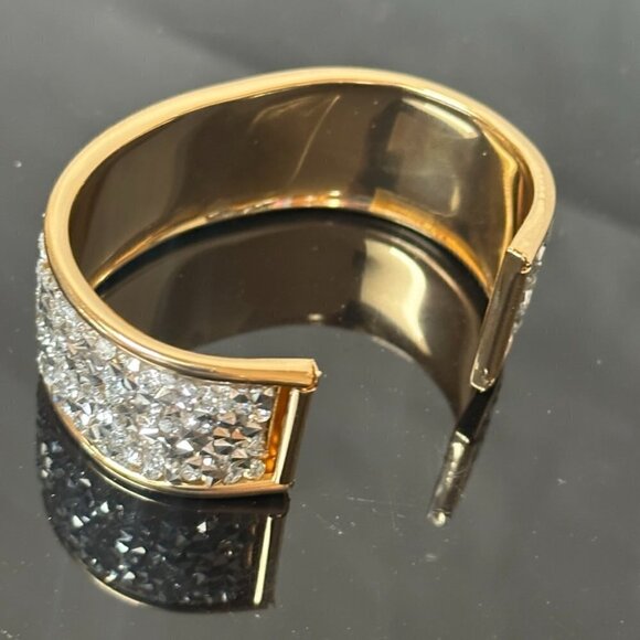 Silver Cuff Bracelet Wide Statement Glittery NWT Gift Club Party Bling Gold - Picture 9 of 9